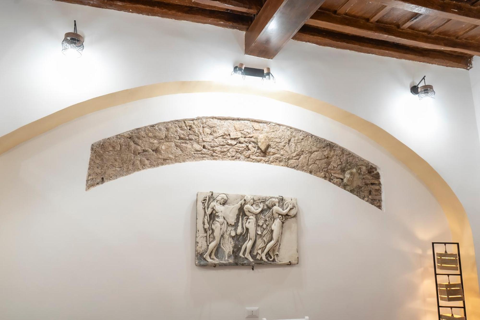 Domus Castle Colosseum - Rione Monti Roma Esterno foto